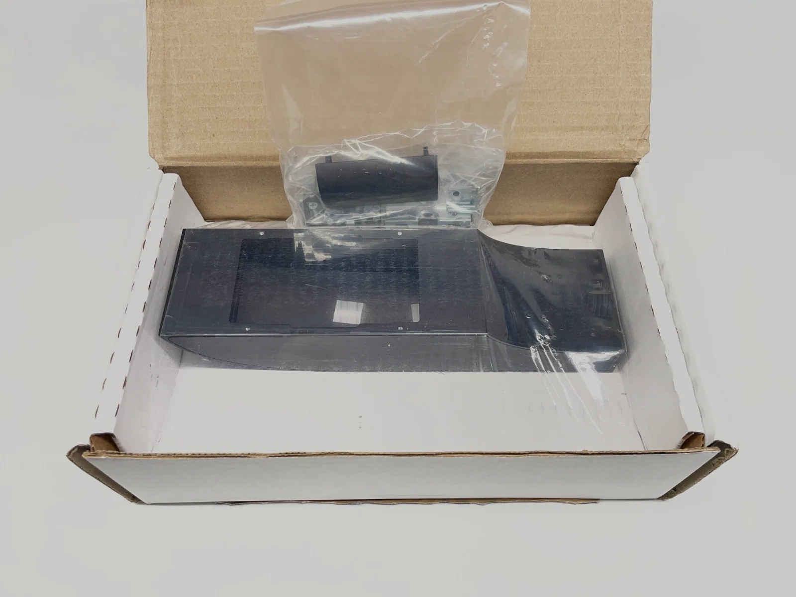 Crestron TSW-770/1070-MUMK-B Mullion Mount Kit for TSW-770, Black | 6511260 - Image 3