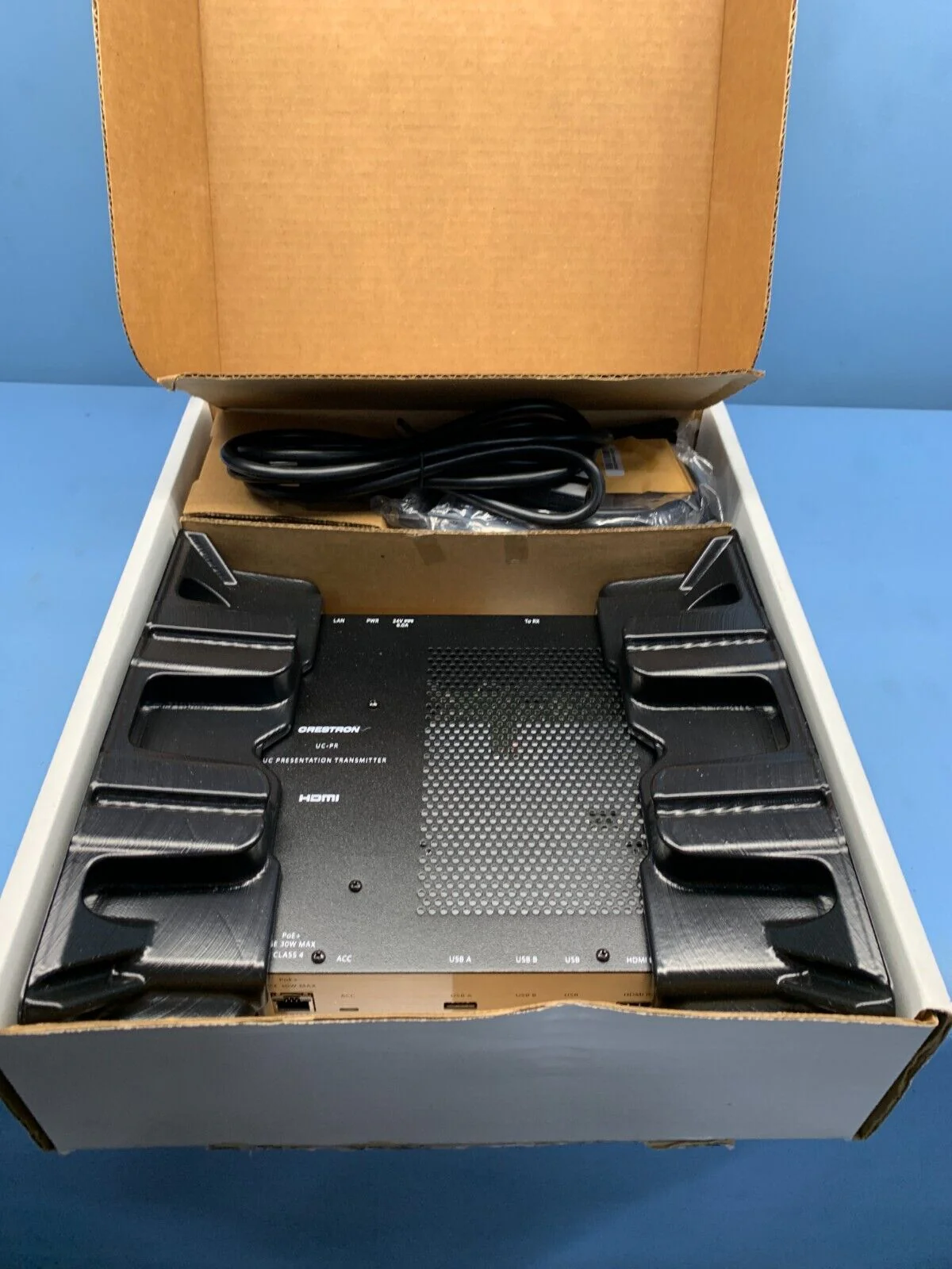 Crestron UC-PR UC Presentation Transmitter Presentation Controller (6510936) - Image 2
