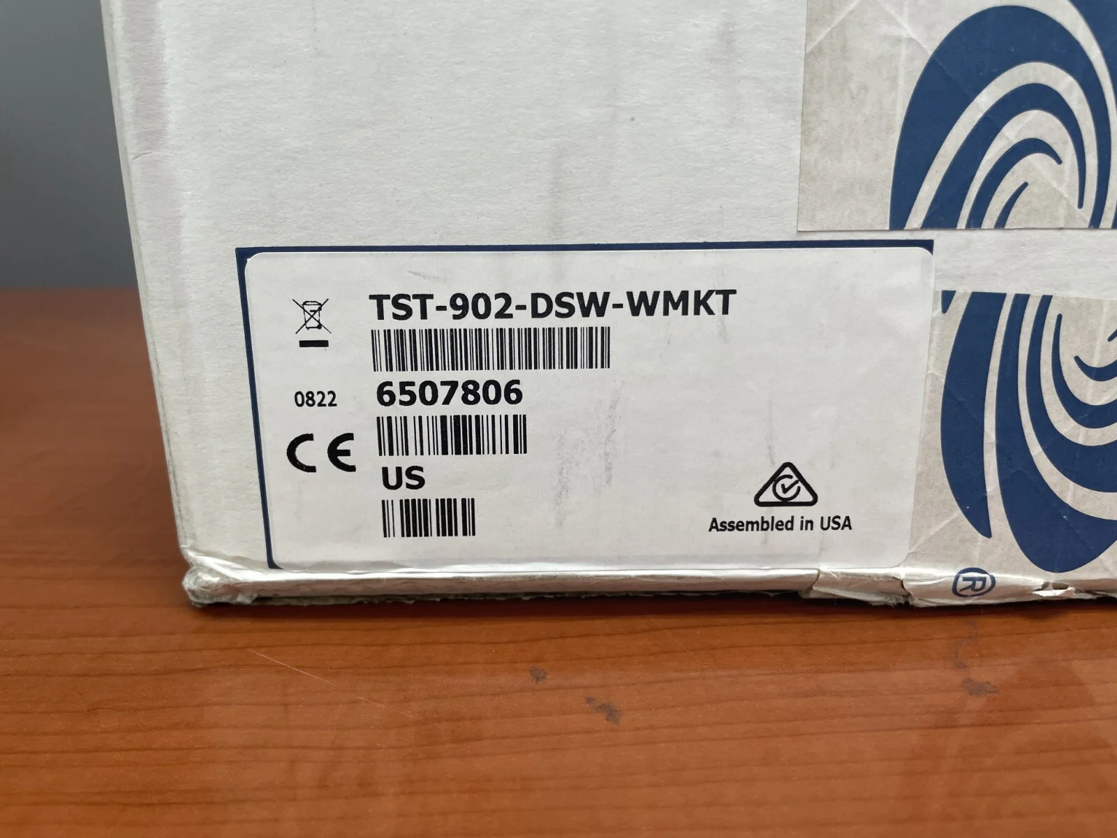 Crestron Wall Mount Kit with Trim Ring TST-902-DSW-WMKT 6507806 - Image 2