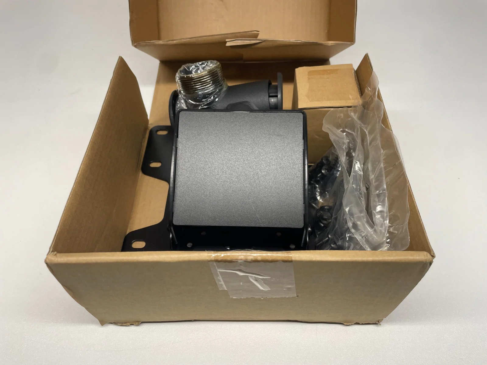 Crimson AV CXT42 TV / Screen Ceiling Mount Kit for Extreme Tilt, up to 90º - Image 3