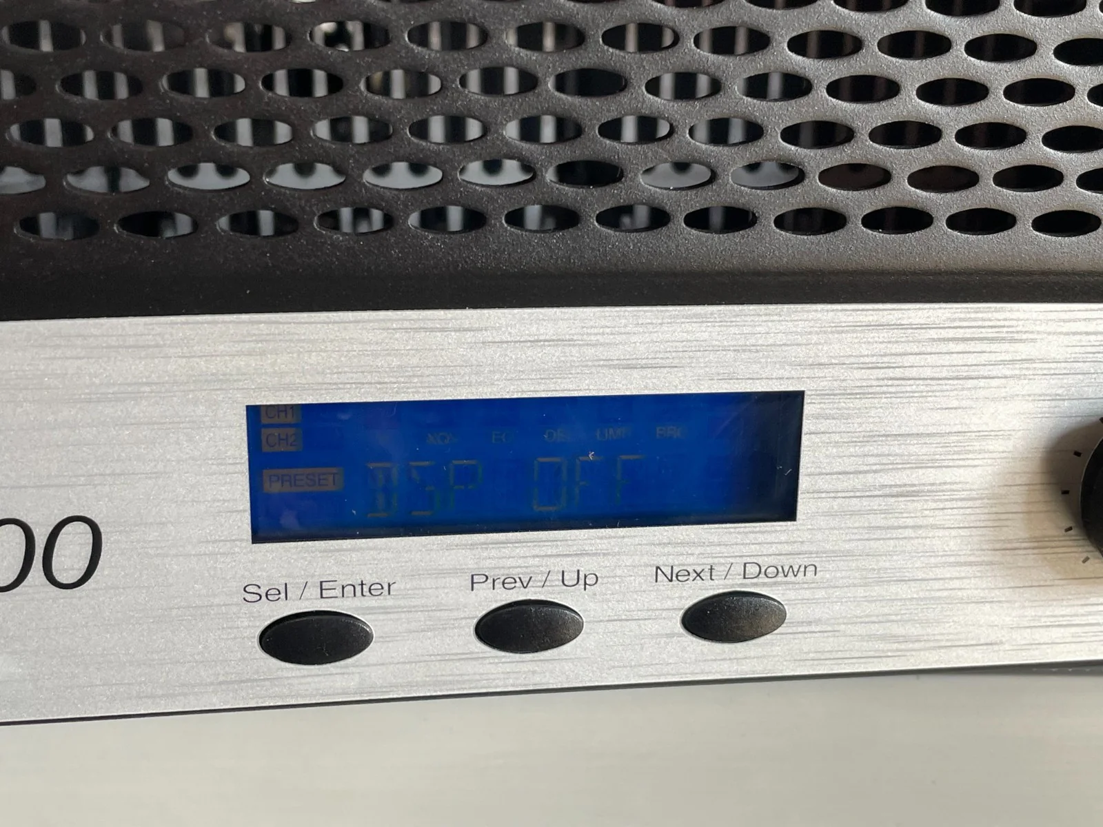 Crown Audio CDi 2000 2-Channel Commercial Amplifier 800W/Channel 4 Ohms 70V/140V - Image 4