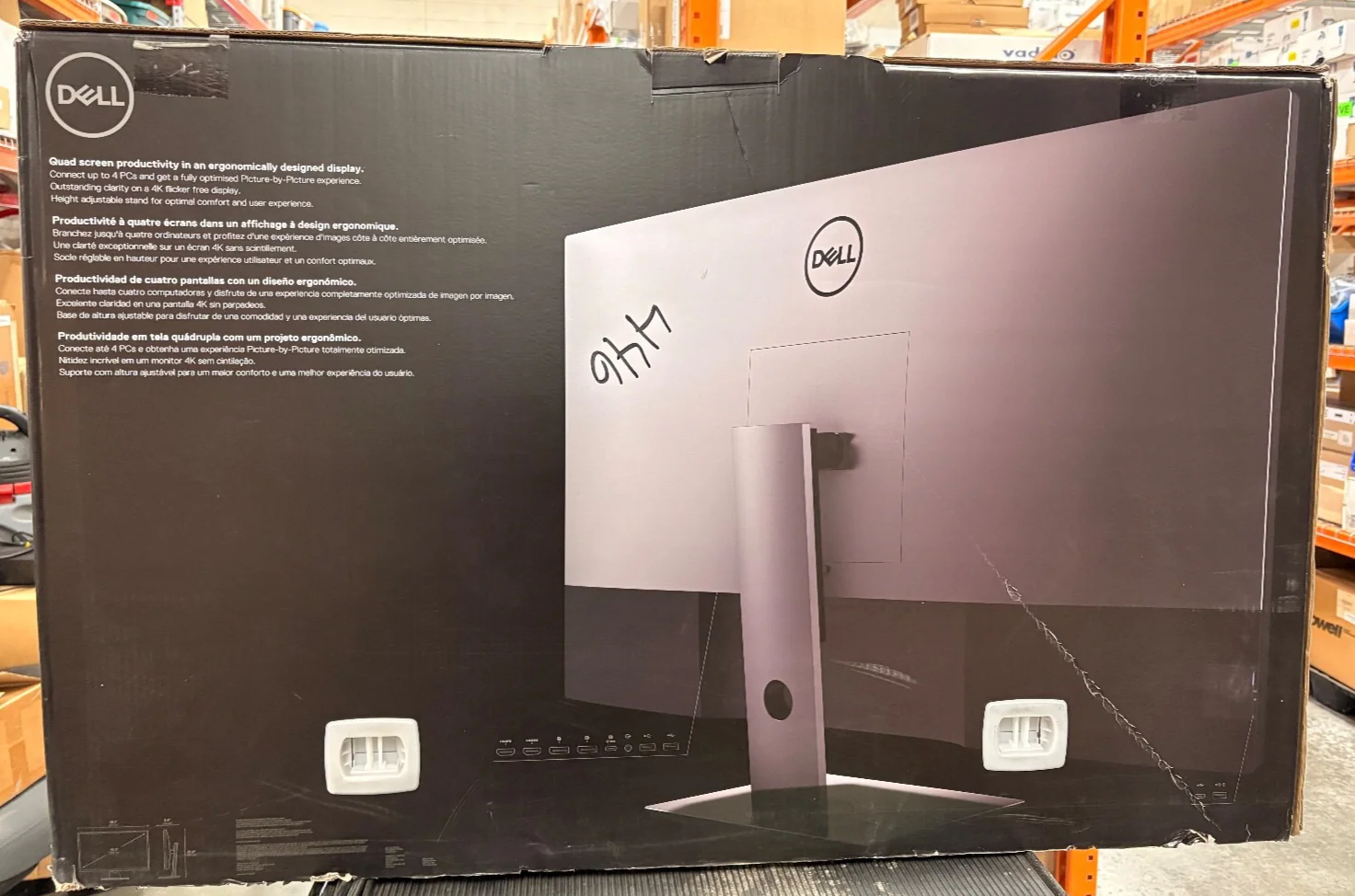 Dell U4320Q UltraSharp 43" 4K USB-C Monitor - Black - Image 4