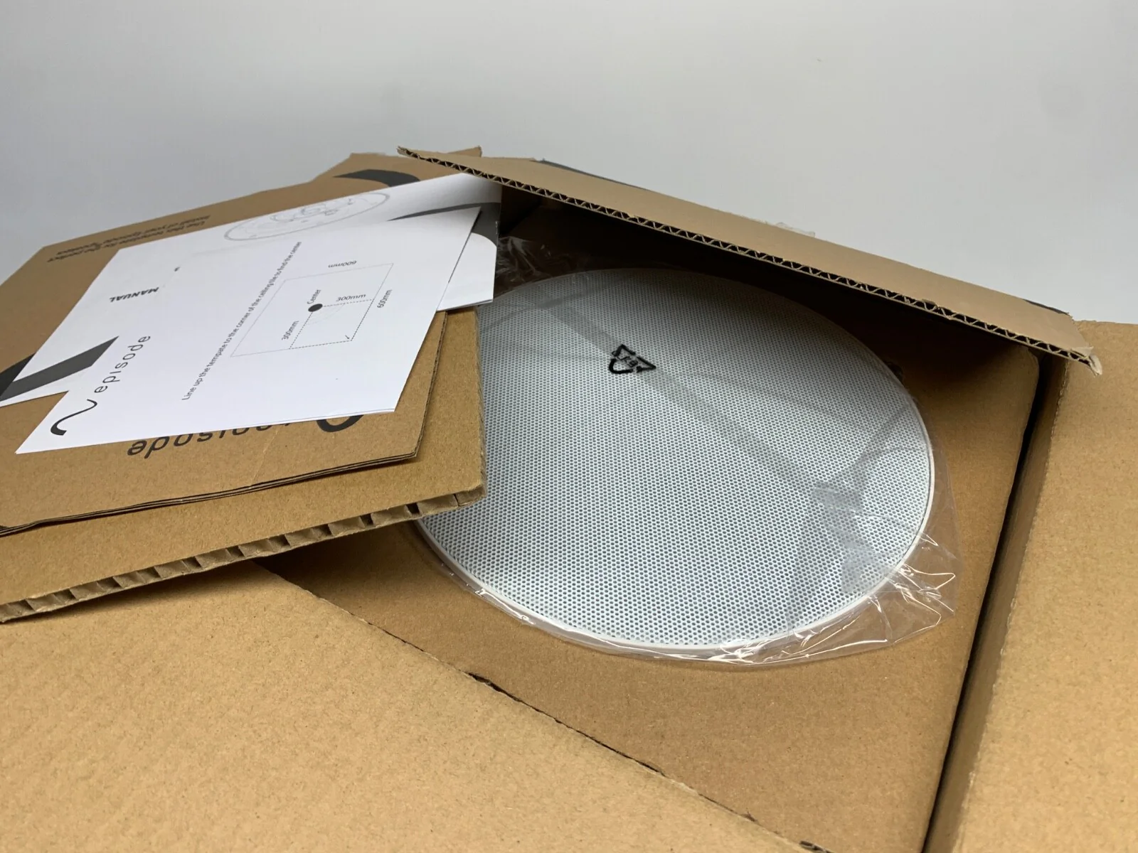 Episode ECS-800-IC-4 Commercial Series In-Ceiling Speaker (White) - Image 3