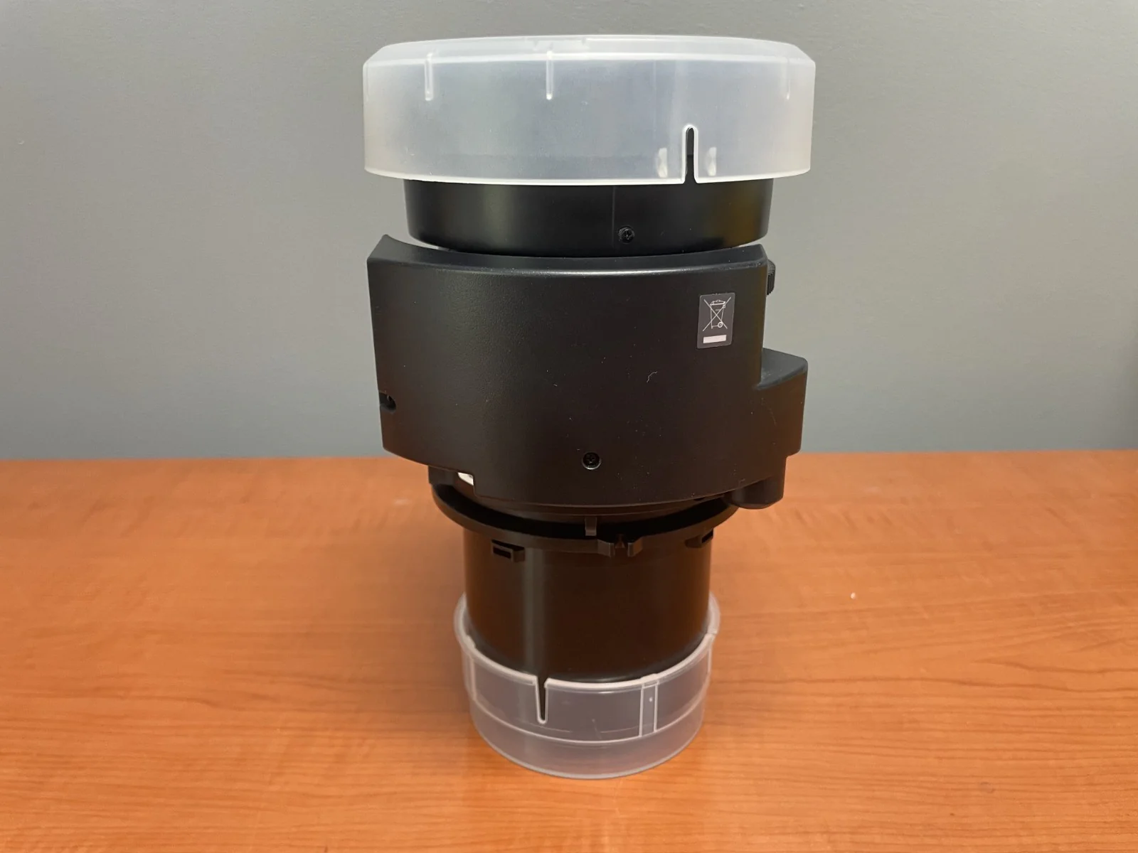 EPSON ELPLM08 Middle Throw Zoom Projector Lens 36 to 57.4mm - Image 7