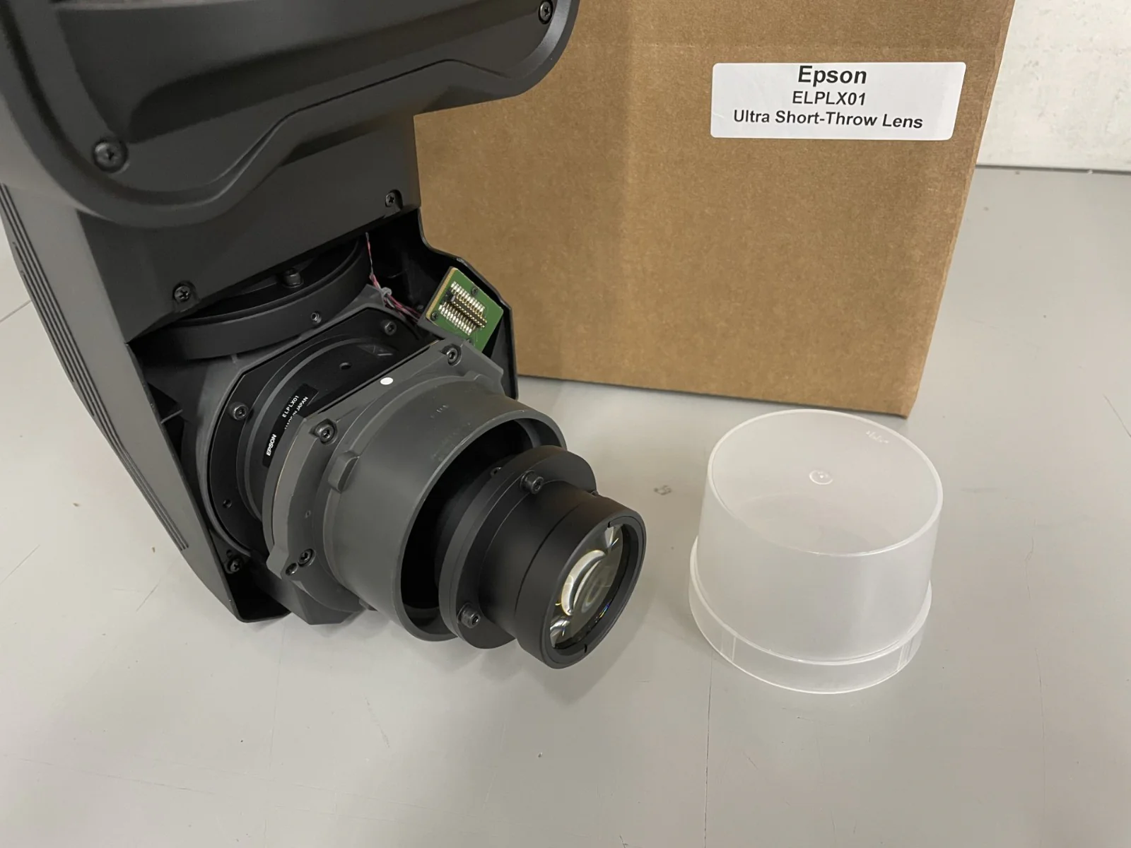 Epson ELPLX01 Ultra Short-Throw Projection Lens for Pro L & G Series Projectors - Image 3