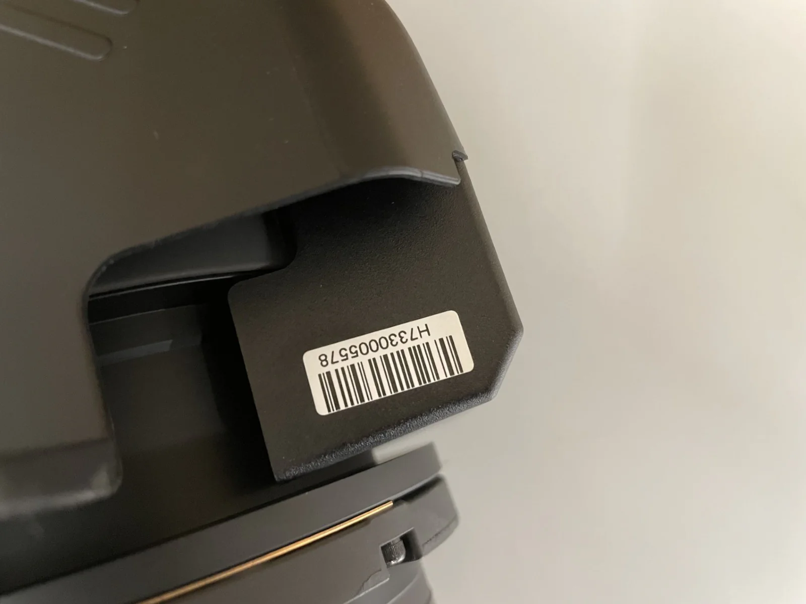 Epson ELPLX01 Ultra Short-Throw Projection Lens for Pro L & G Series Projectors - Image 4