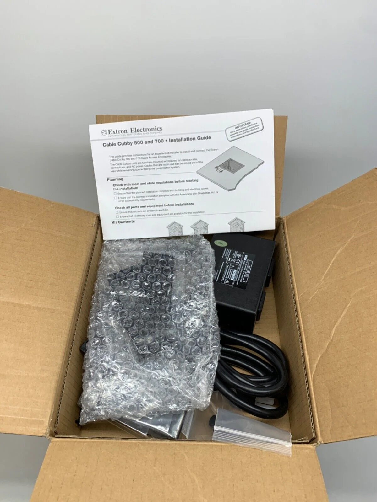 Extron Cable Cubby 500, 60-1404-02 w/Power Supply NEW - Image 4
