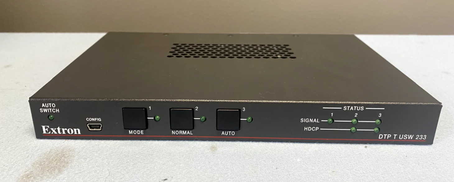Extron DTP T USW 233 3 Input Switcher w/ Integrated DTP Transmitter 60-1551-12 - Image 2