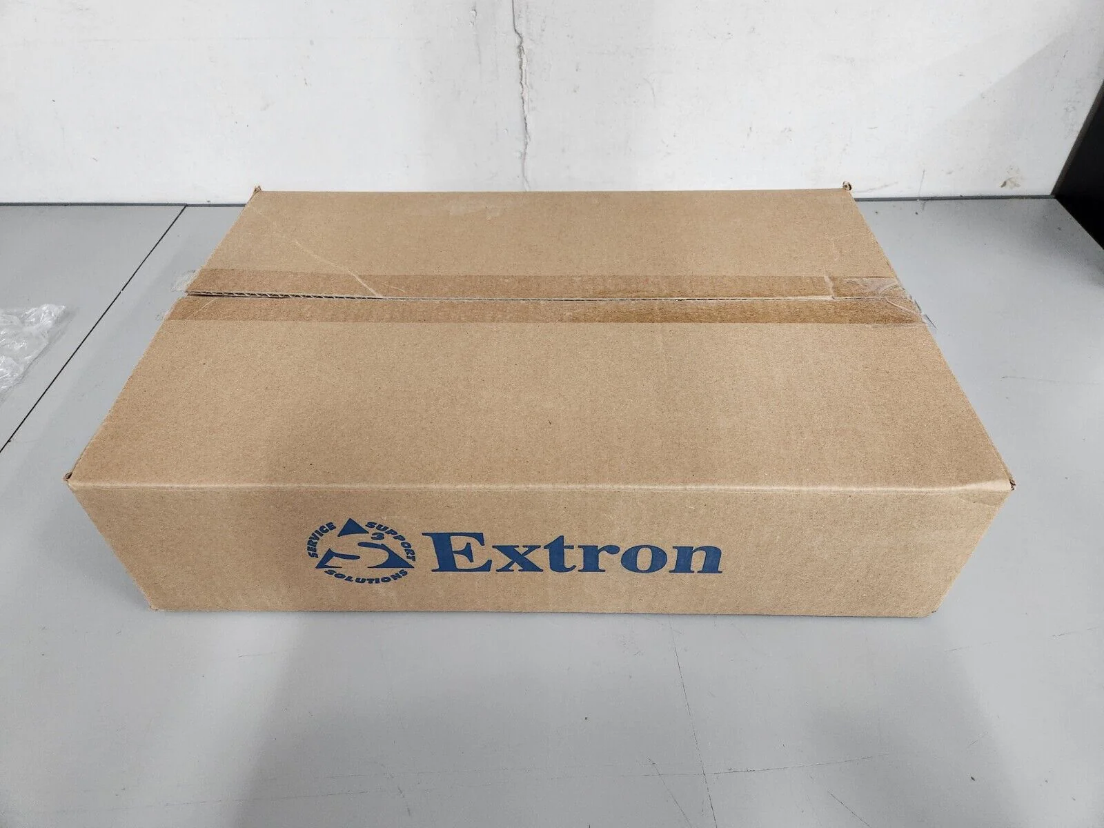 Extron DTP2 R 212 HDMI Receiver and Switcher w/Audio De‑Embedding P/N 60-1588-52 - Image 5