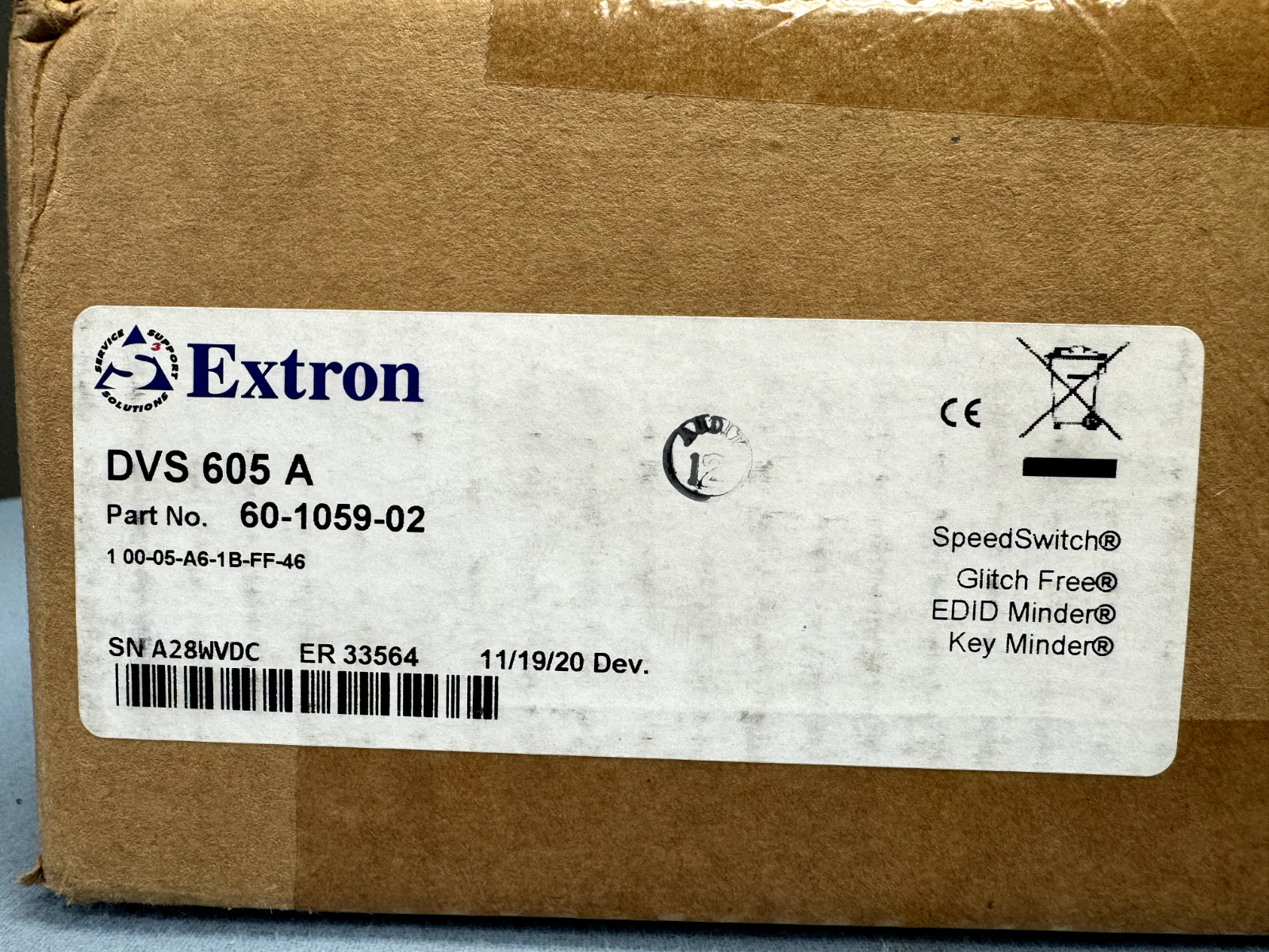 Extron DVS 605 A Five Input HDCP-Compliant Scaler w/ Audio Switching 60-1059-02 - Image 2