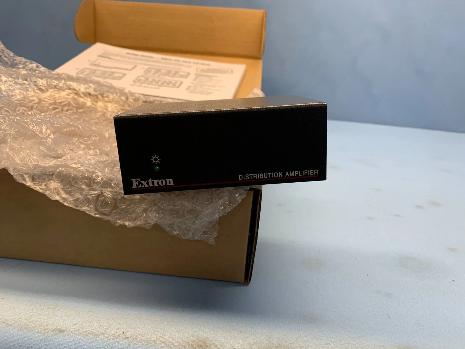 Extron MDA 5V (60-446-01) Five Output Composite Video Distribution Amplifier - Image 3