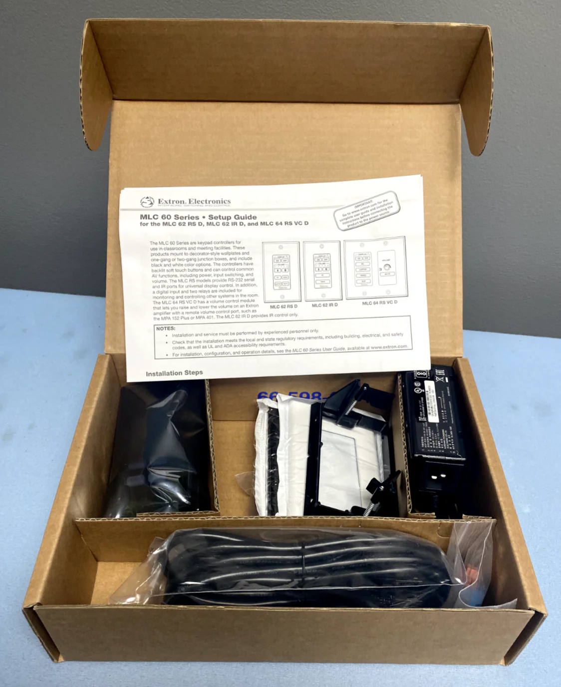 Extron MLC 62 RS D MediaLink IR and RS-232 Control - Decorator-Style 60-1005-02 - Image 2