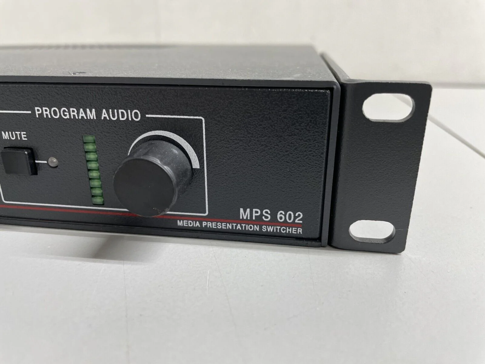 Extron MPS 602 SA Media Presentation Switcher w/ DTP 330 Extension & Stereo Amp - Image 4