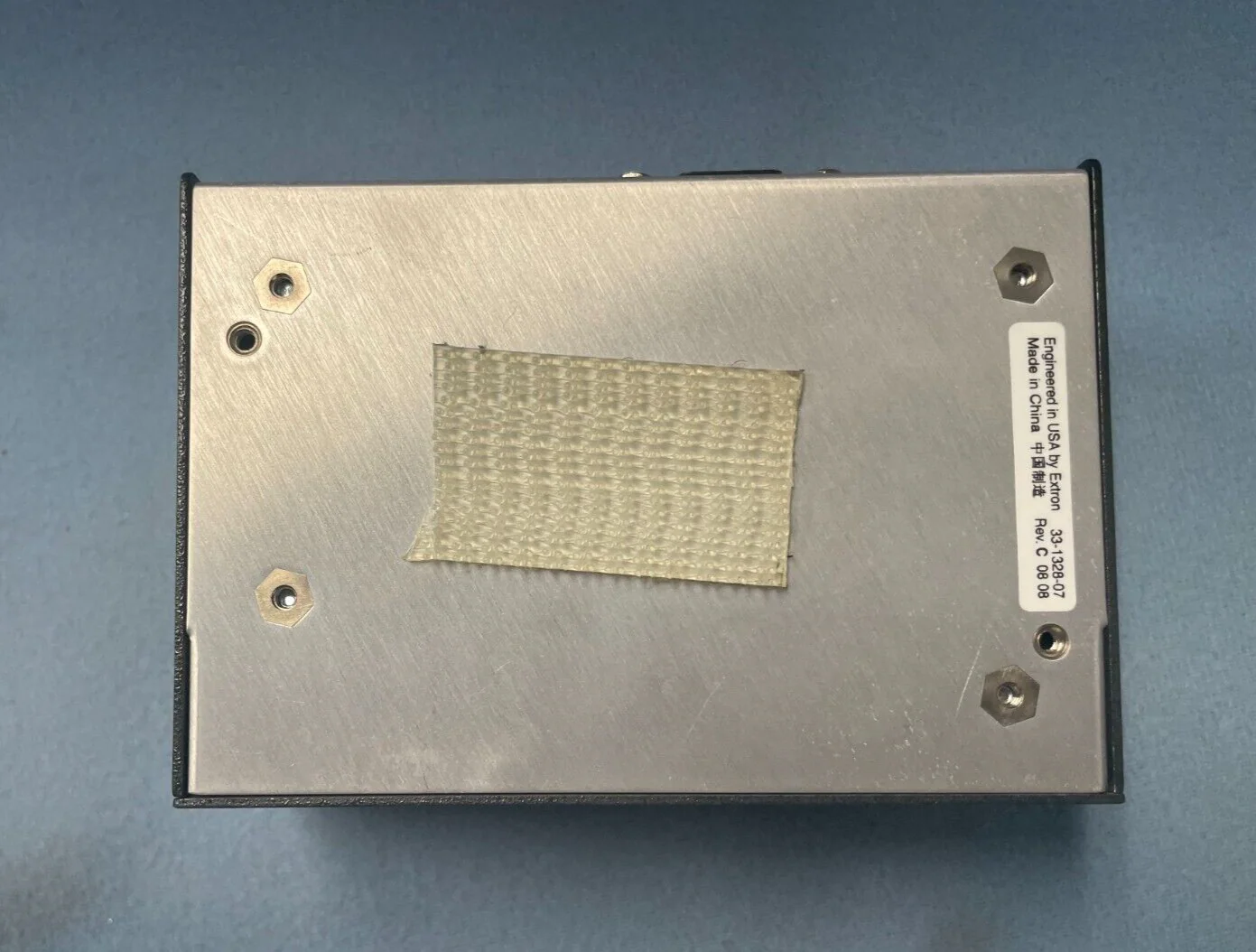 Extron MTP Series MTP RL 15HD RA Twisted Pair Receiver VGA - Image 4