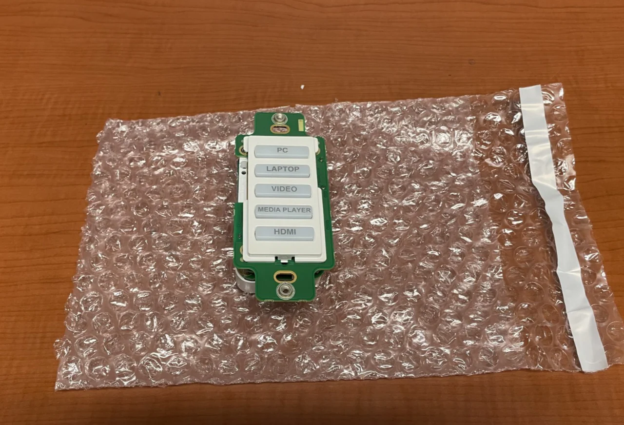 Extron NBP 105 D 60-1688-01 Network 5 Button Panel Decorator-Style Wallplate - Image 5
