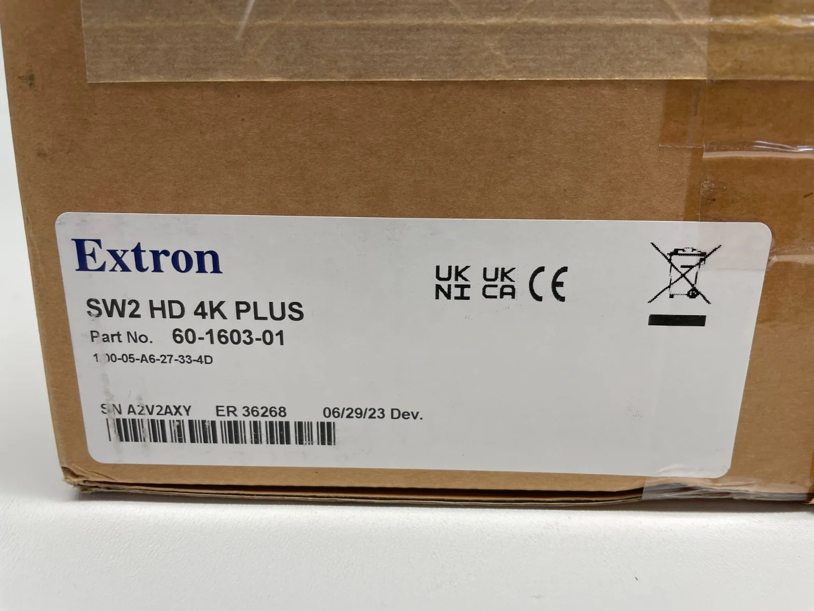 Extron SW2 HD 4K PLUS 2-Input 4K/60 HDCP 2.3 Compliant HDMI Switcher 60-1603-01 - Image 2
