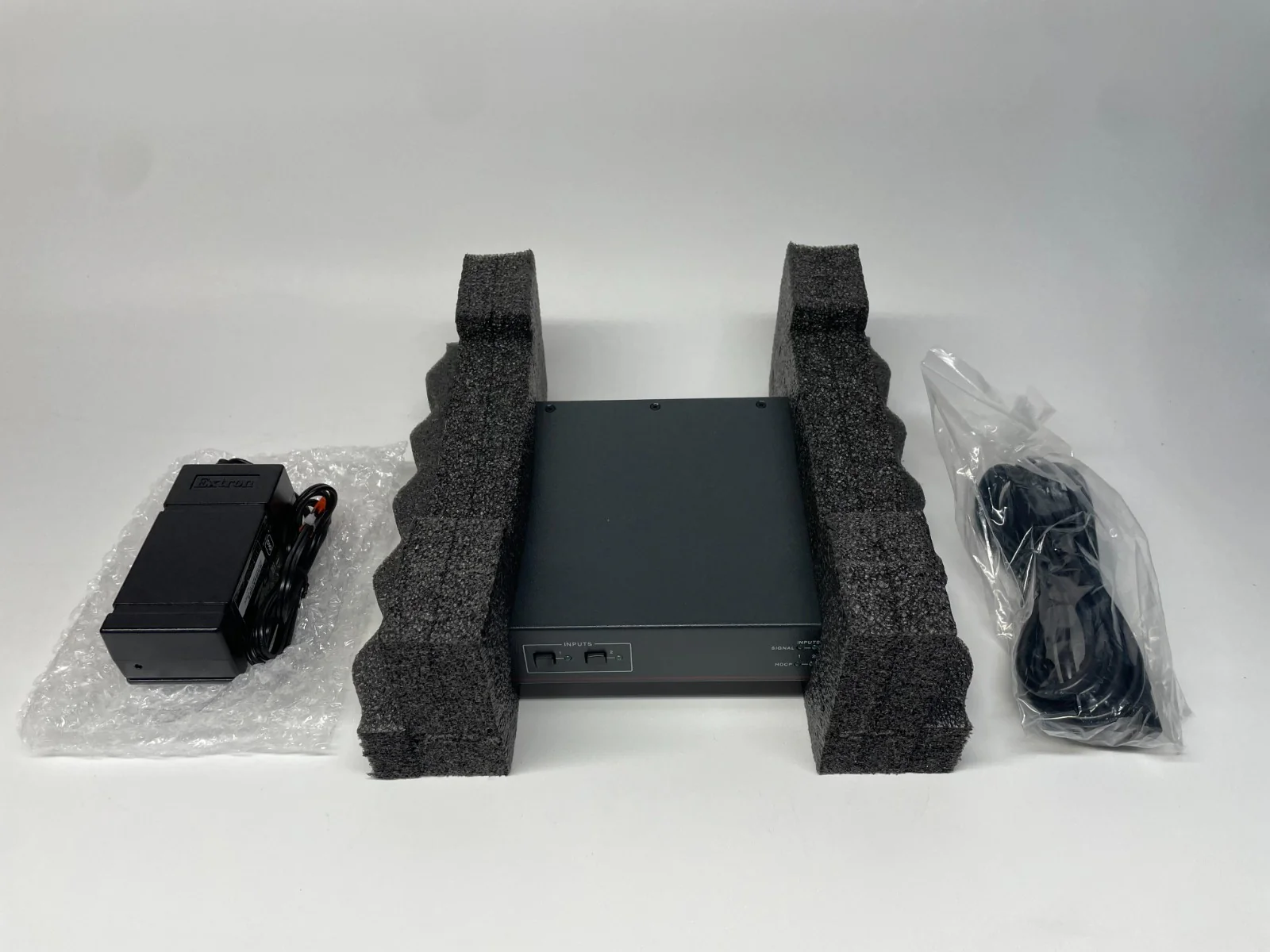 Extron SW2 HD 4K PLUS 2-Input 4K/60 HDCP 2.3 Compliant HDMI Switcher 60-1603-01 - Image 5