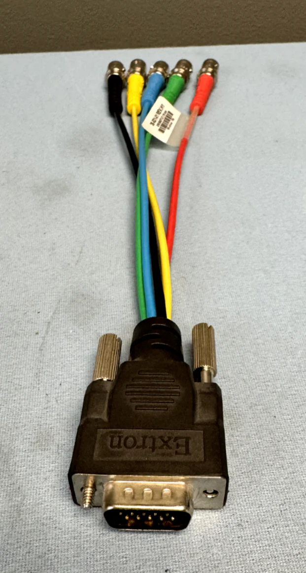 Extron SYM BNCF 15-pin 6" HD Male to BNC Female Mini Cables Lot of 9 26-531-01 - Image 2