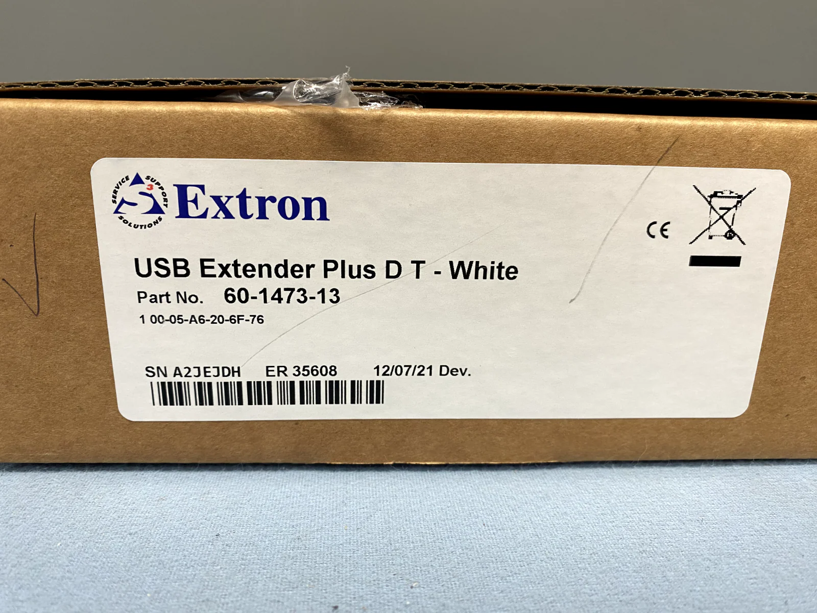 Extron USB Extender Plus D T White Transmitter - Decorator-Style 60-1473-13
