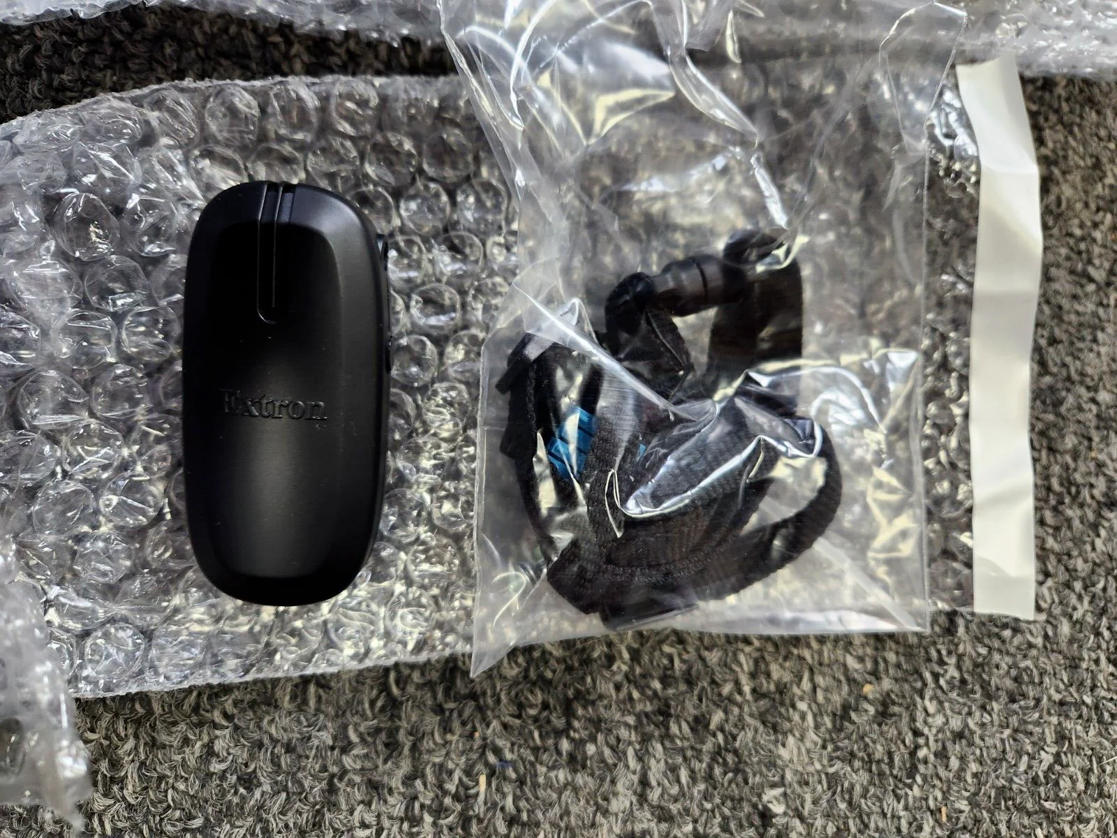 Extron VLM 3002H VoiceLift Pro High Performance Wireless Mic System  42-255-03 - Image 4