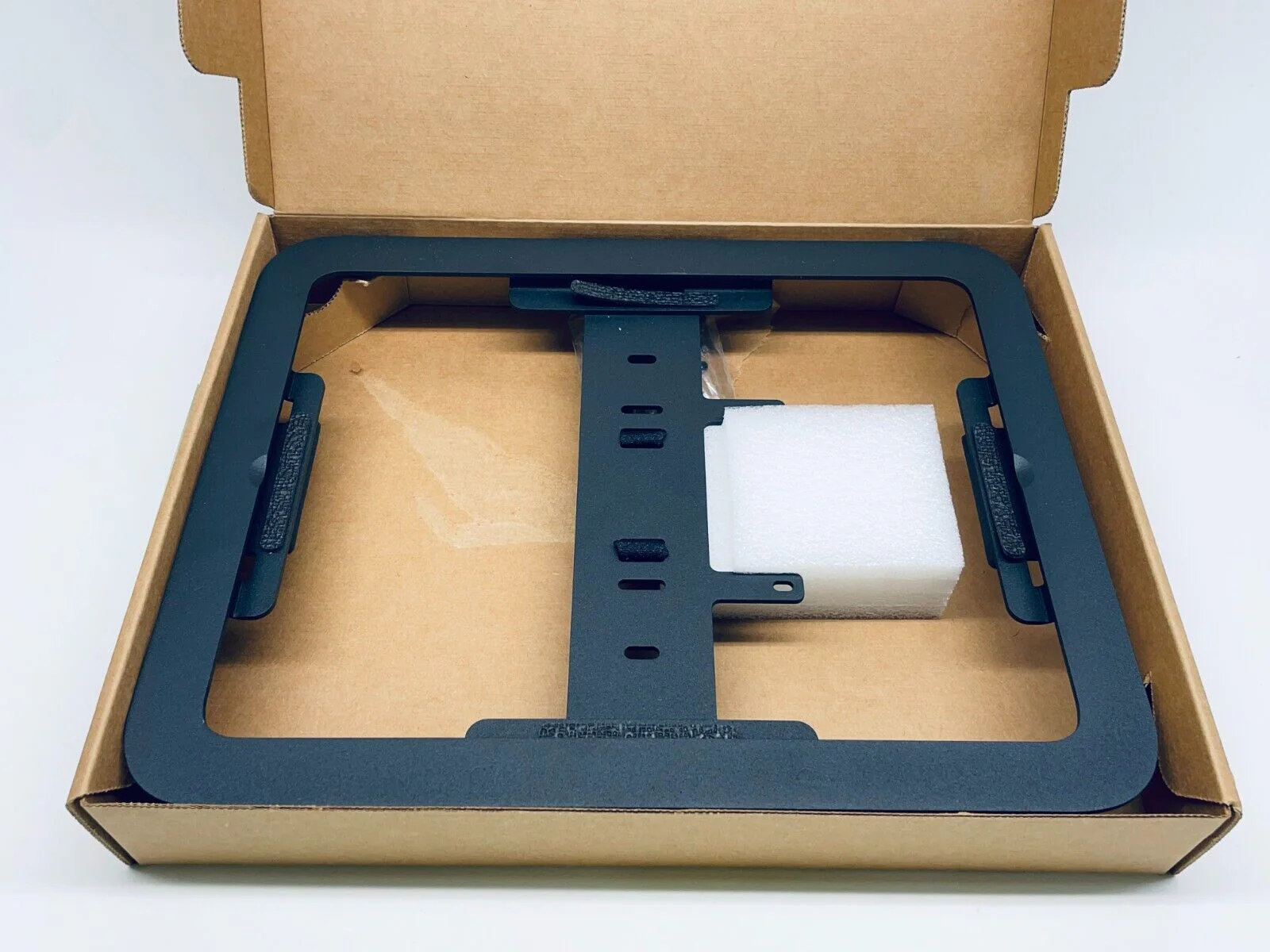 Heckler H649-BG Wall Mount MX for iPad Pro 12.9" - Image 5