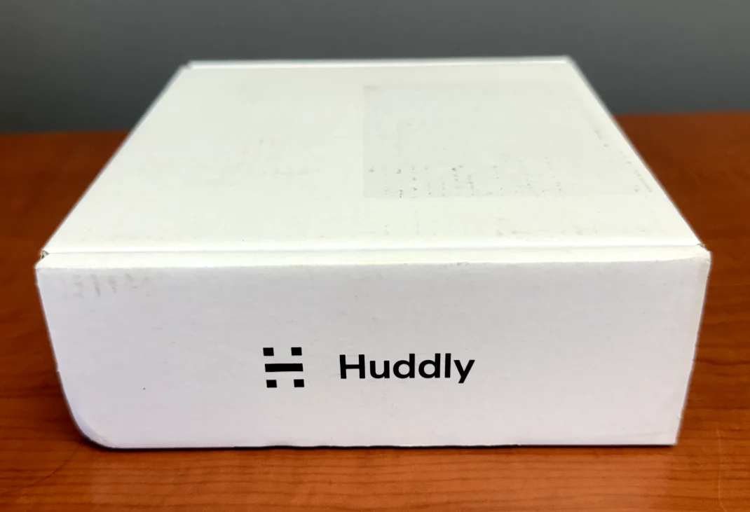 Huddly IQ Camera w/ Mic Travel Kit & 0.6m Cable H2-MBLK 7090043790115 - Image 3