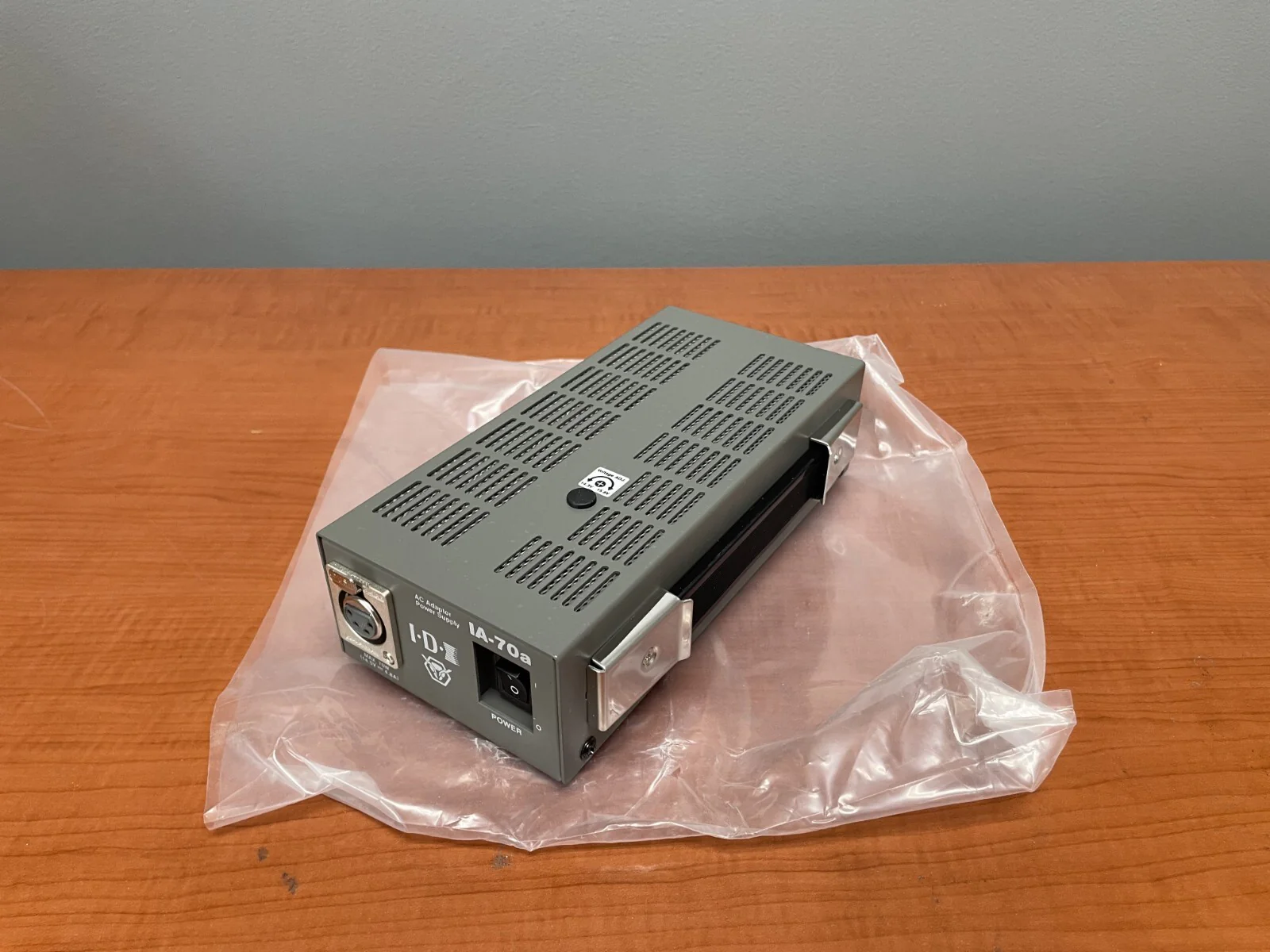 IDX System Technology Single Channel DC Power Supply IA-70A - Image 5