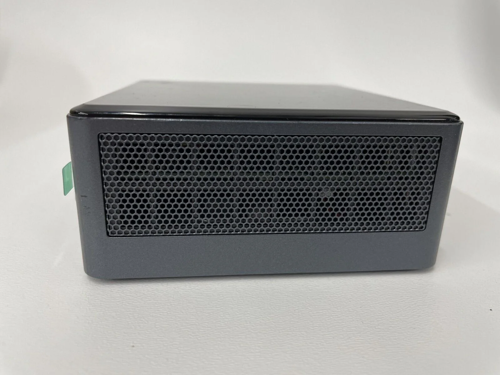 Intel NUC NUC8i7 Mini Desktop PC 8th-Generation i7 w/ Windows 11 Wi-Fi Bluetooth - Image 6