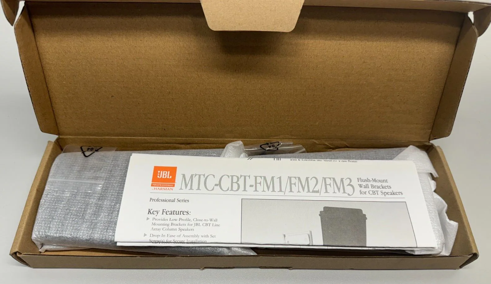 JBL MTC-CBT-FM1 CBT Flush-Mount Wall Brackets (2 Pack/Black) - Image 3