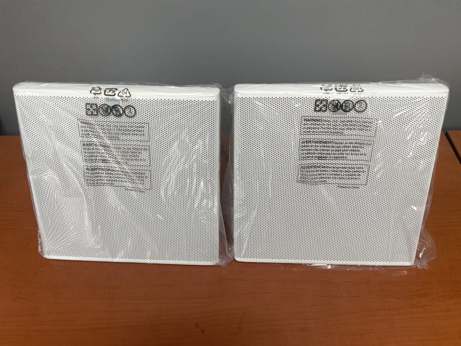 JBL SLP 14/T-WH Sleek Low Profile Wall Speaker 70v White (Pair) - Image 6