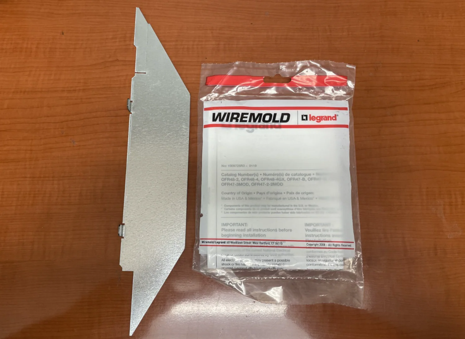 Legrand Wiremold OFR Series Overfloor Raceway 2 Gang Box Black OFR48-2 - Image 5