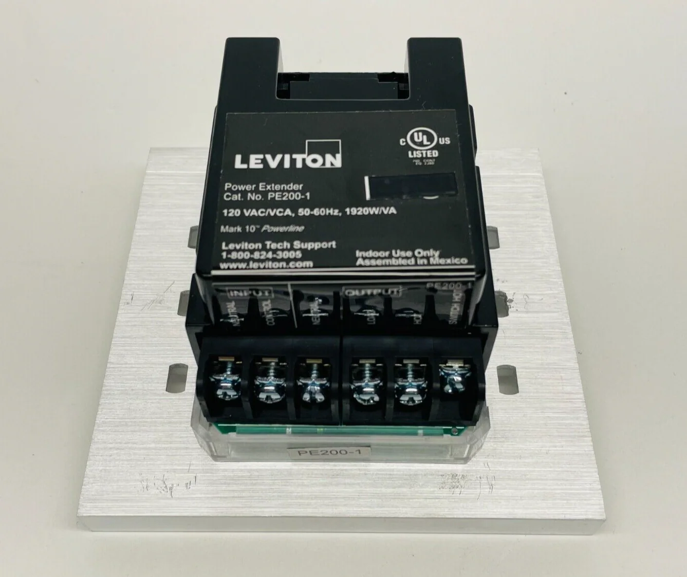 Leviton PE200-1 Power Extender, Mark 10 Powerline and Hi-lume, 1920W - Image 2