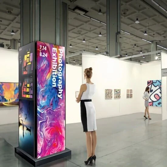 LG 88BH7D Ultra Stretch Widescreen 88" UHD Digital Signage 32:9 Display Monitor - Image 3