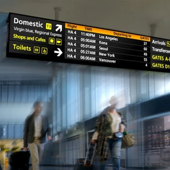 LG 88BH7D Ultra Stretch Widescreen 88" UHD Digital Signage 32:9 Display Monitor - Image 6