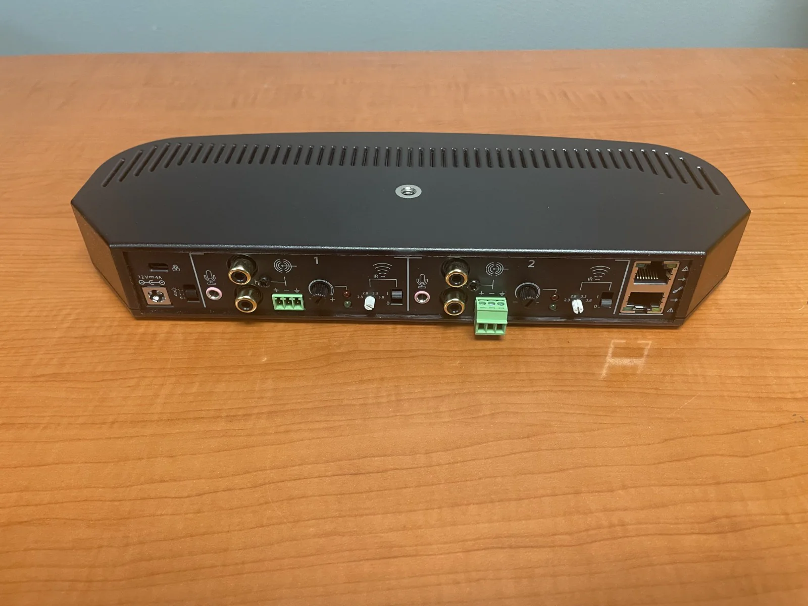 Listen Technologies LT-84-01 ListenIR 2-Channel Transmitter - Image 2