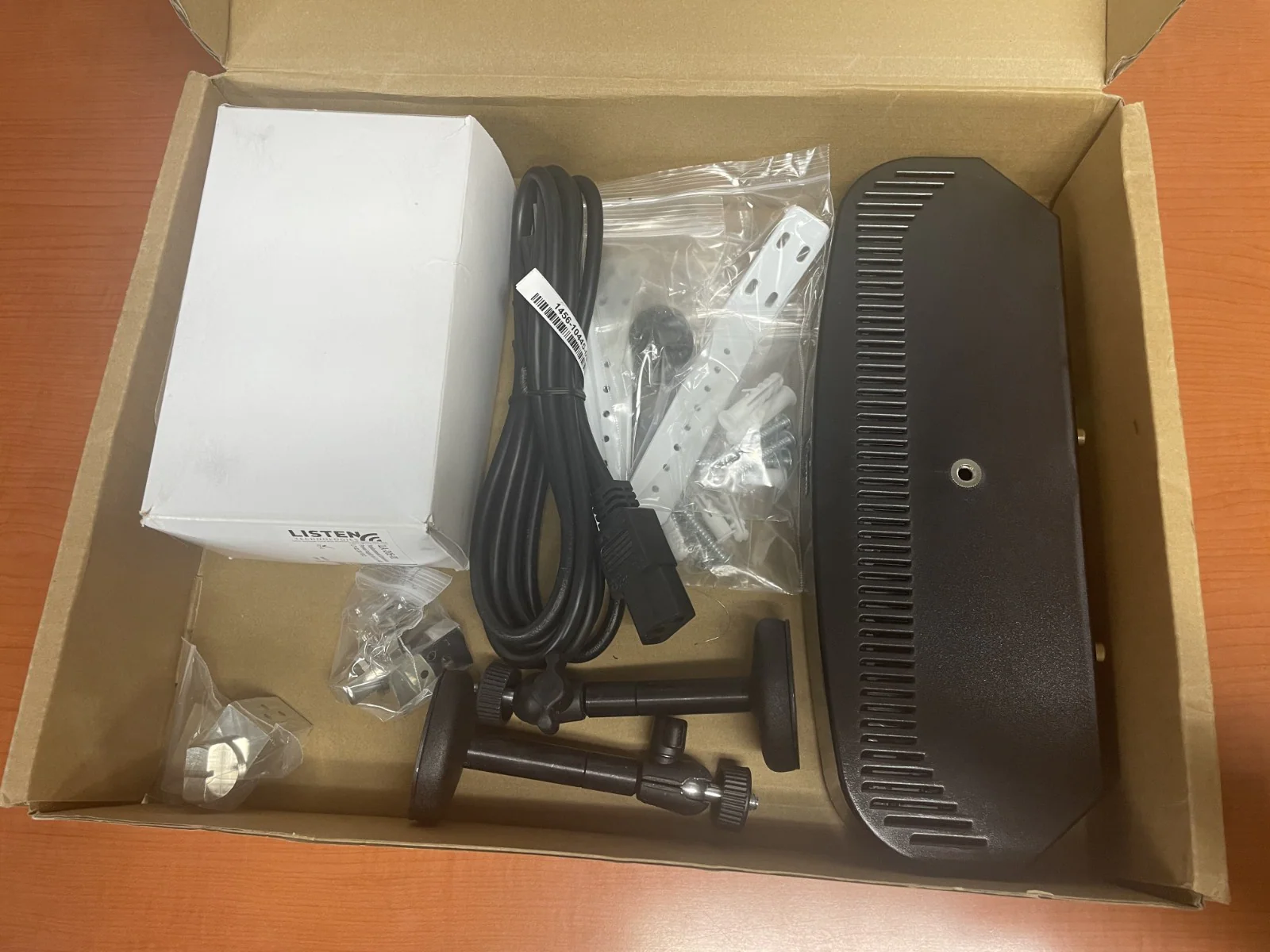 Listen Technologies LT-84-01 ListenIR 2-Channel Transmitter - Image 8