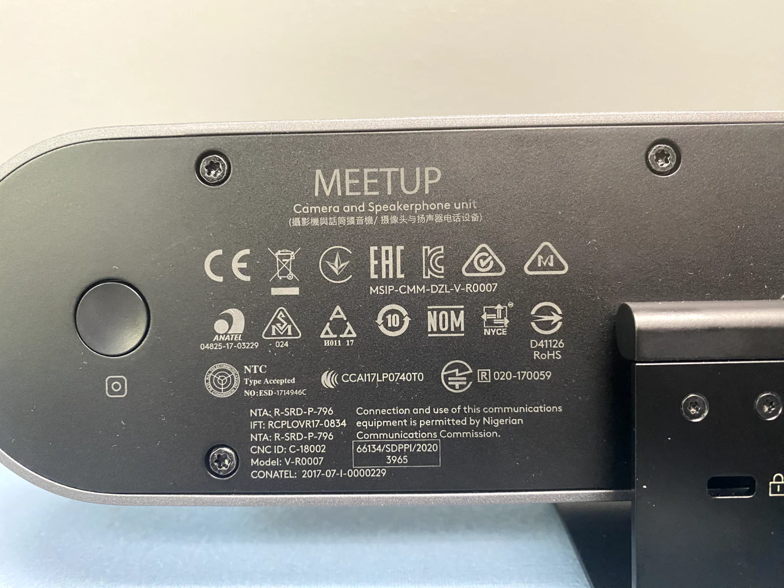 Logitech Meet-Up Video & Audio Conference System 860-000525 w/ Remote & TV Mount - Image 5