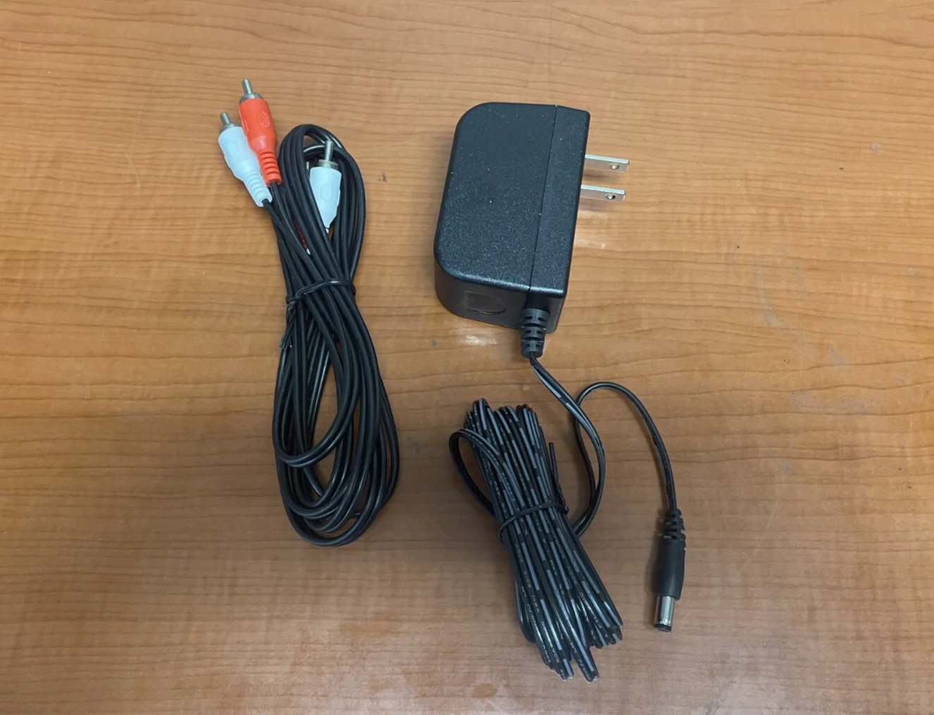 Louroe LE-146 Single Zone Non-Alarming Monitoring Base Station - Image 5