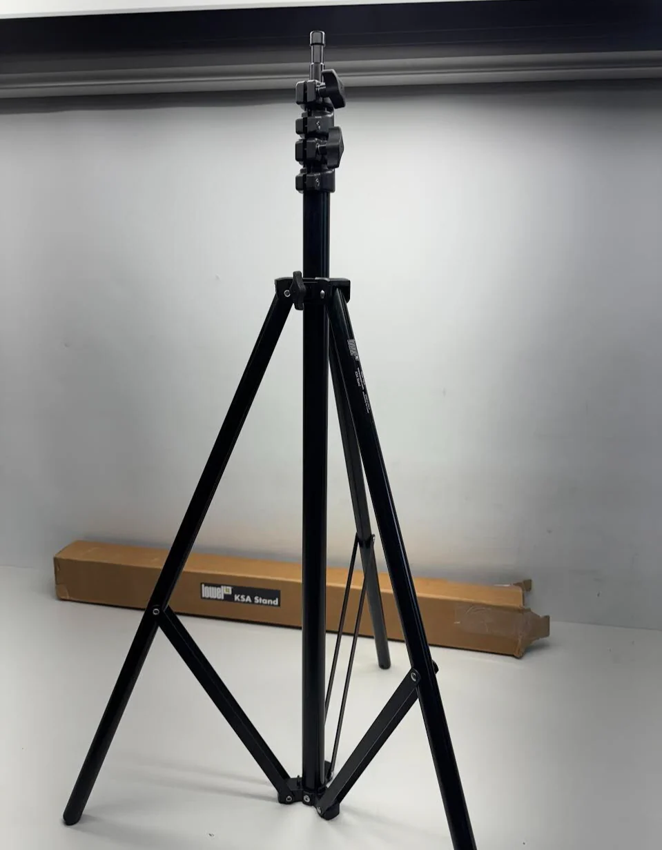 Lowel KSA - Air Cushioned Light Stand, Black - 9' (2.7m) (Black)
