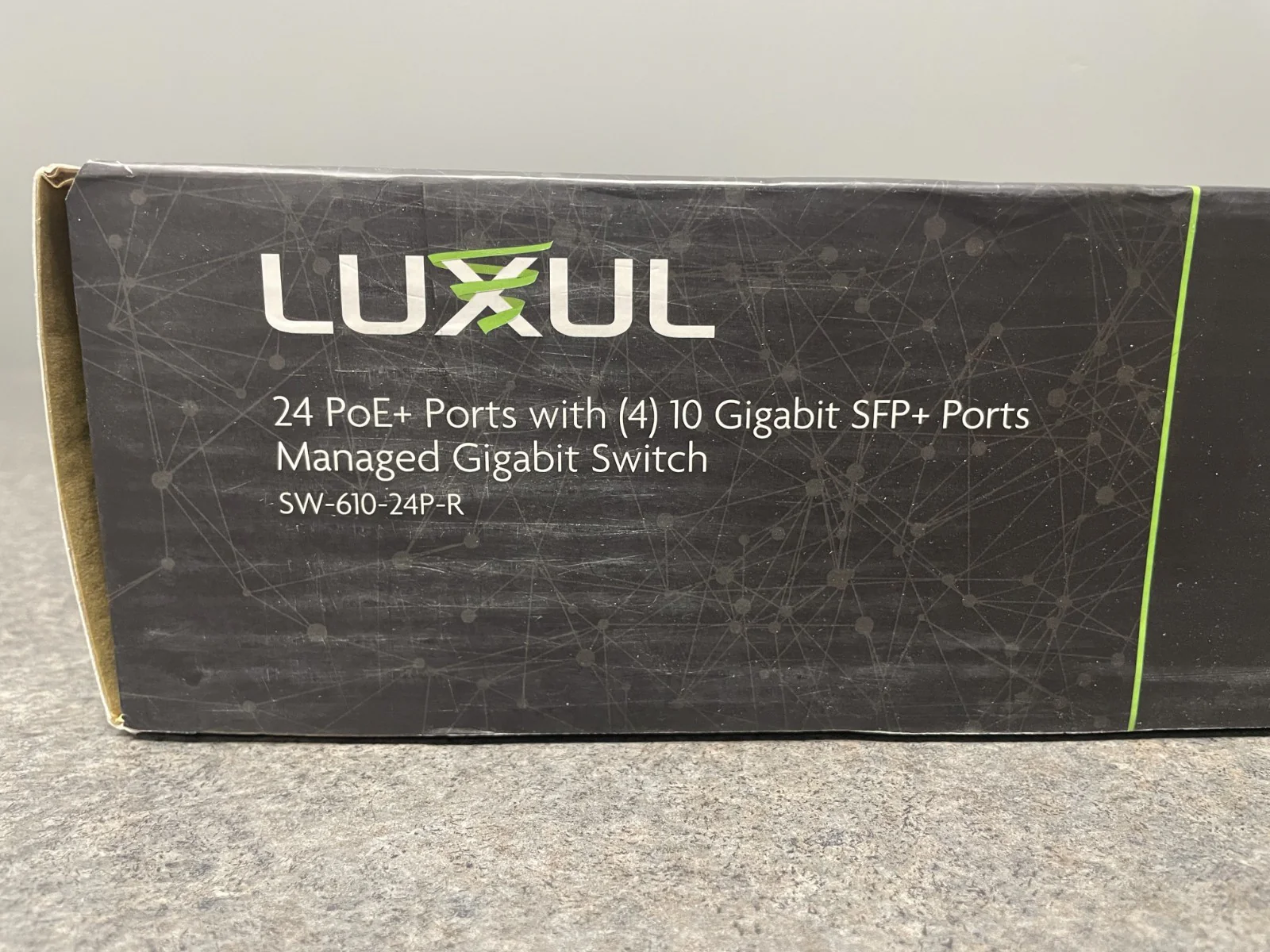 Luxul SW-610-24P-R 24-Port Gb PoE+ L2 L3 Managed Switch with 4 SFP+ - Image 3