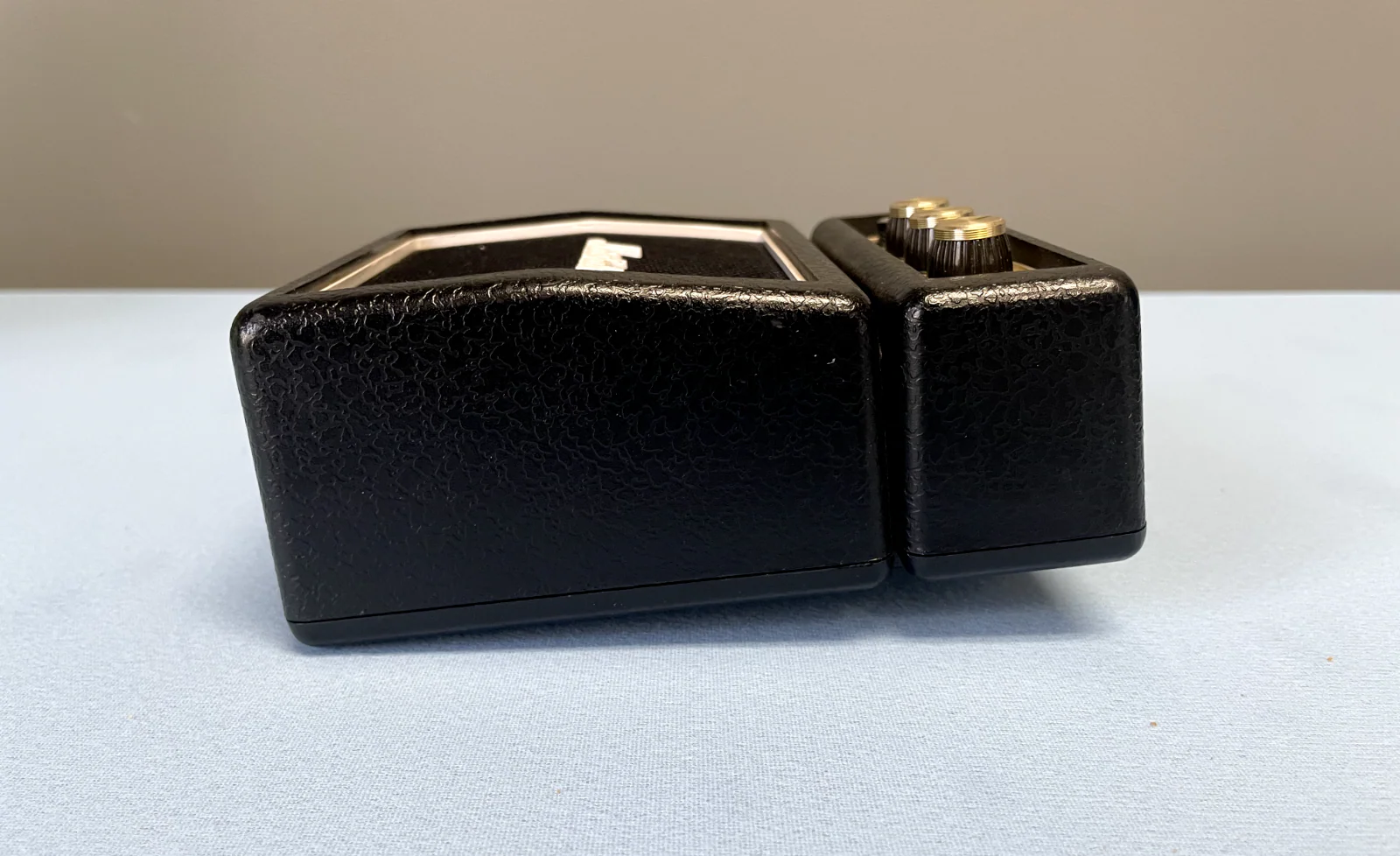 Marshall MS-2 Micro Mini Guitar Clip On Portable Amp Battery Powered Amplifier - Image 4
