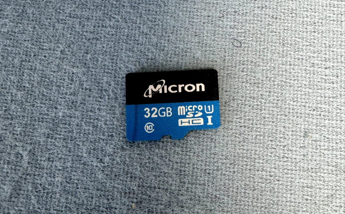 Micron 32GB Industrial Micro SD Cards Lot of 10 - Image 2