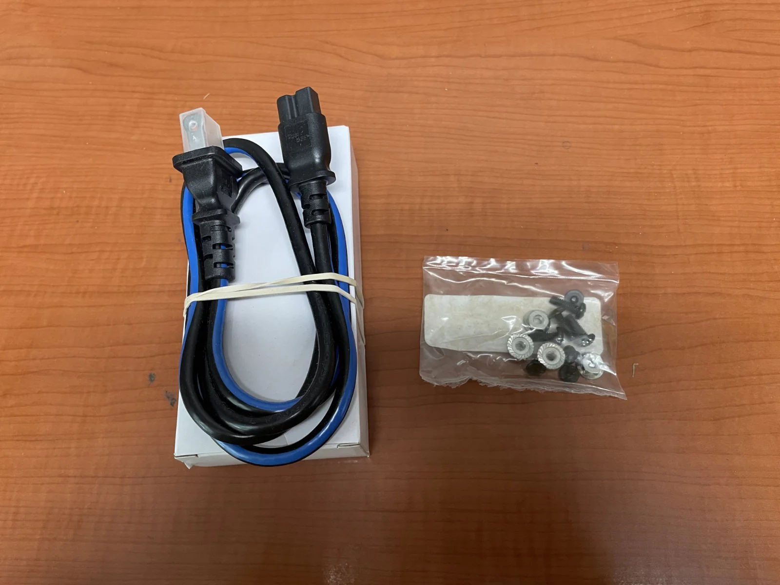 Middle Atlantic 4.5 in Fan Kit 138 CFM with Thermo Controller FAN2-DC-FC - Image 8