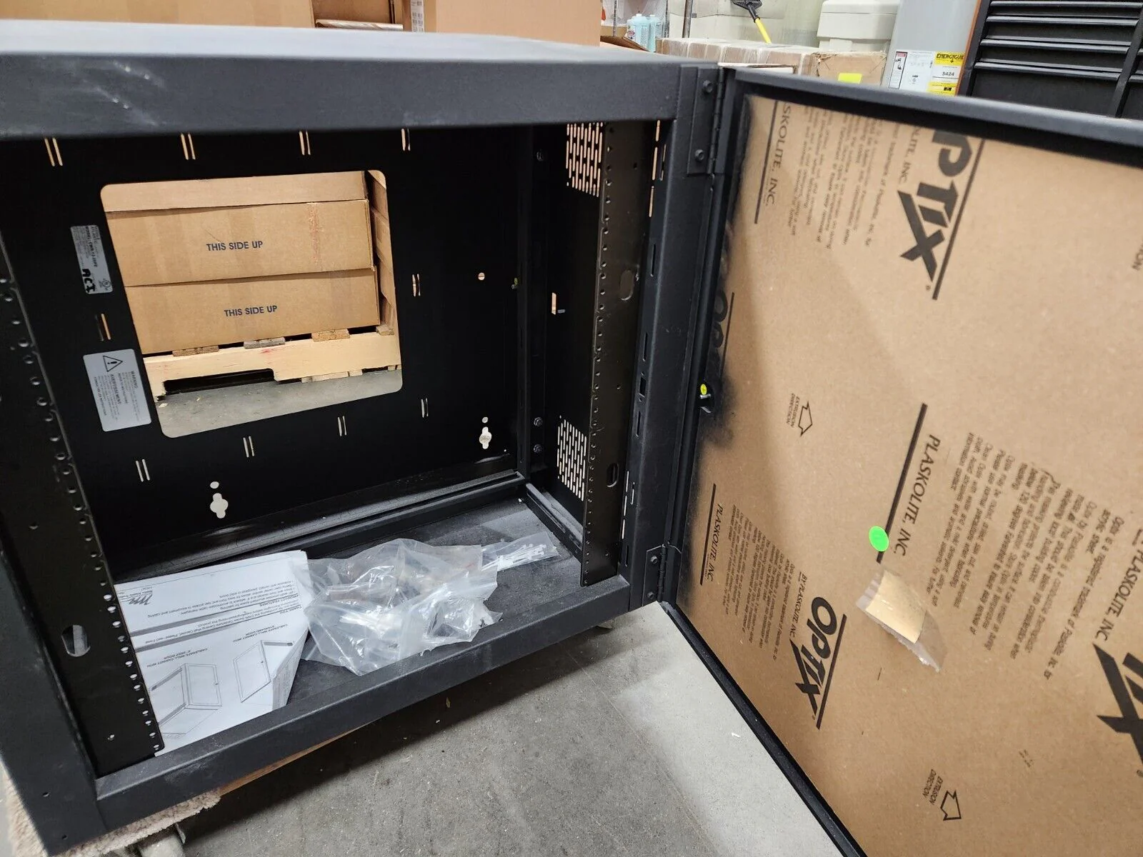 Middle Atlantic CableSafe CWR-12-26PD Wall Mount Rack with Plexi Door 12RU 24" D - Image 8