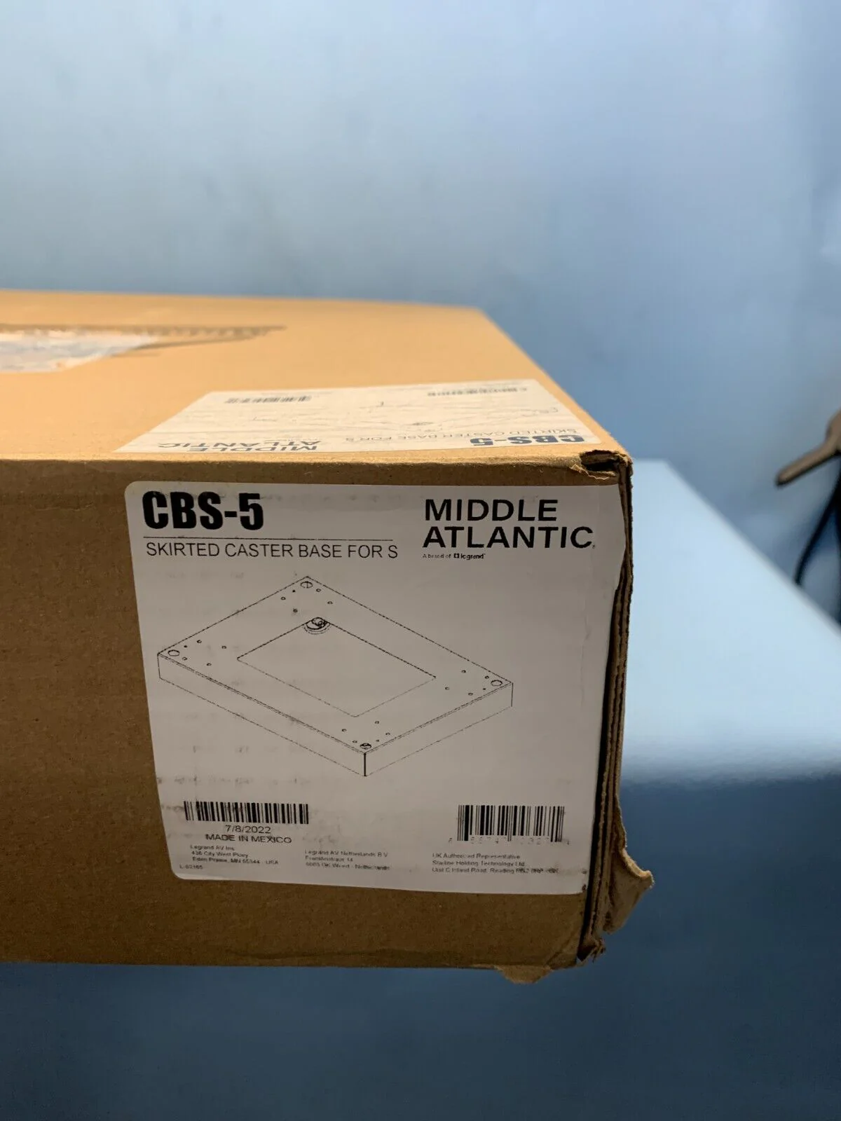 Middle Atlantic CBS-5 Skirt Wheelbase with 4 Casters for Slim 5 - Image 3