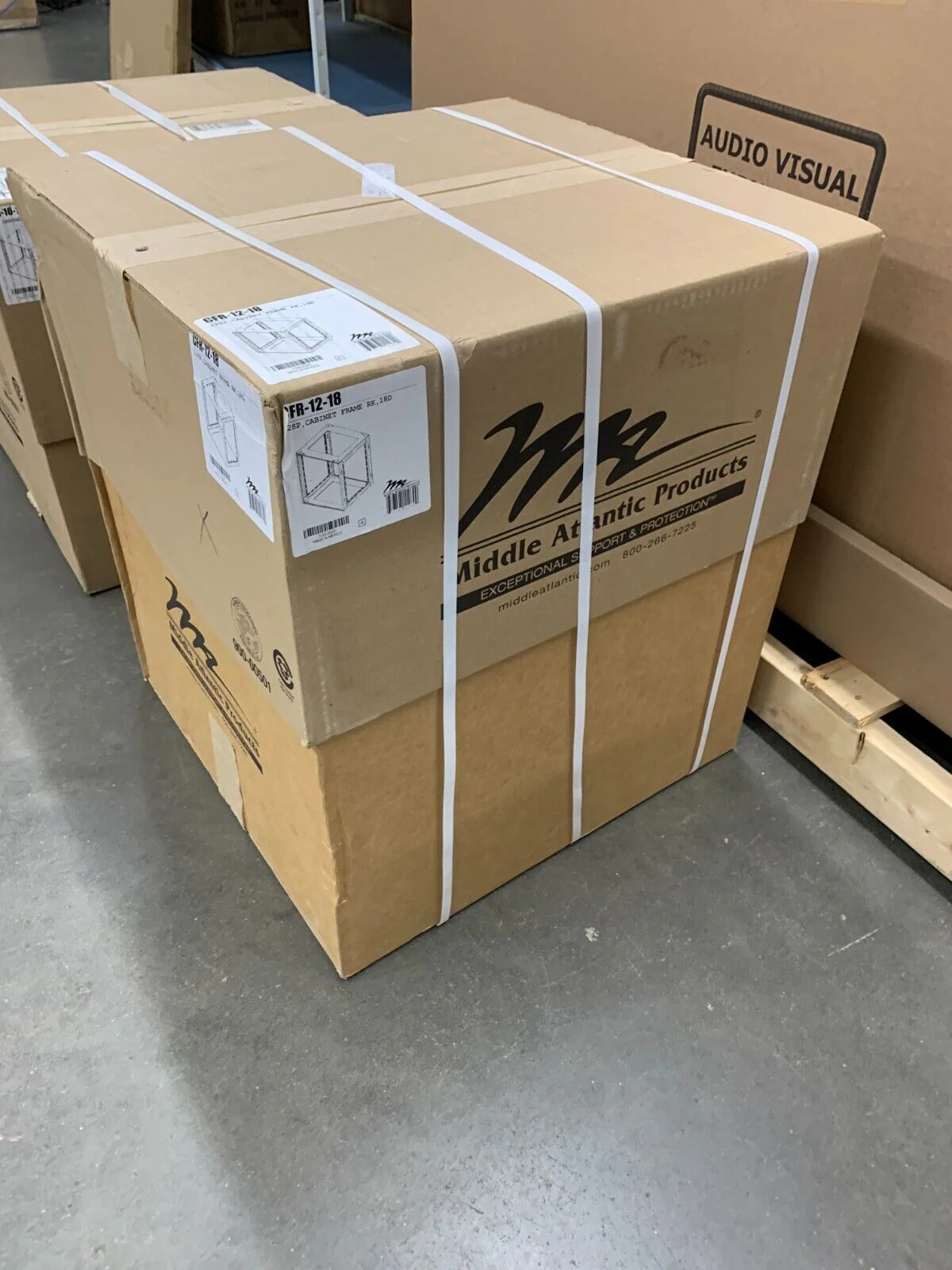 Middle Atlantic CFR-12-18 / Cabinet Frame Rack  / 12 SP 18D - Image 3