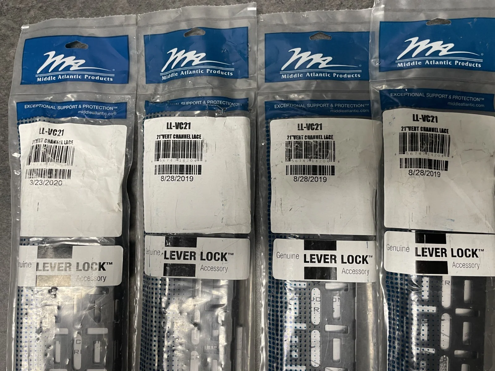 Middle Atlantic LL-VC21 Lever Lock 21" Vertical Channel Accessory Lot of 4 - Image 3