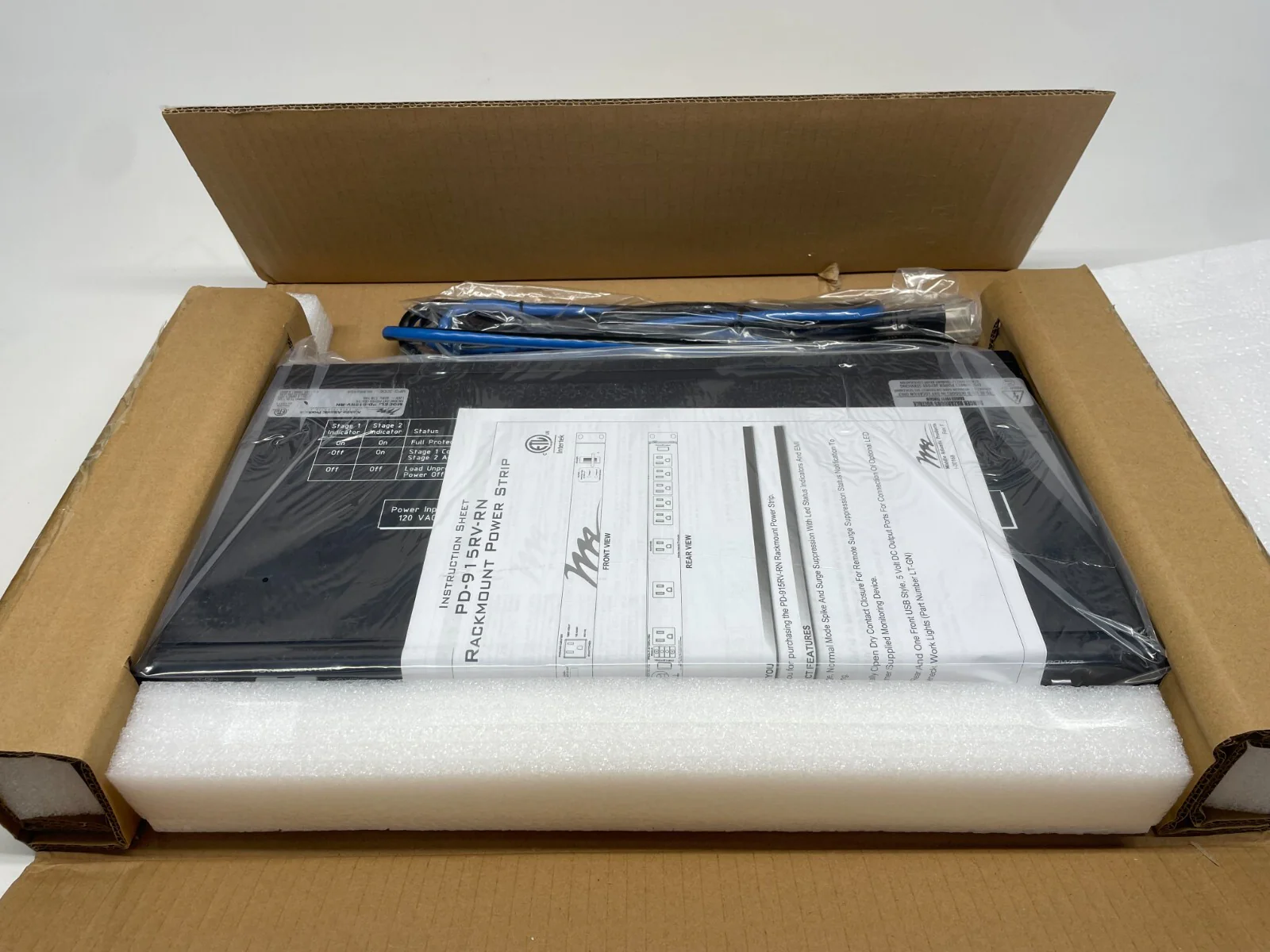 Middle Atlantic PD-915RV-RN Rackmount Power Distribution Unit - Image 4