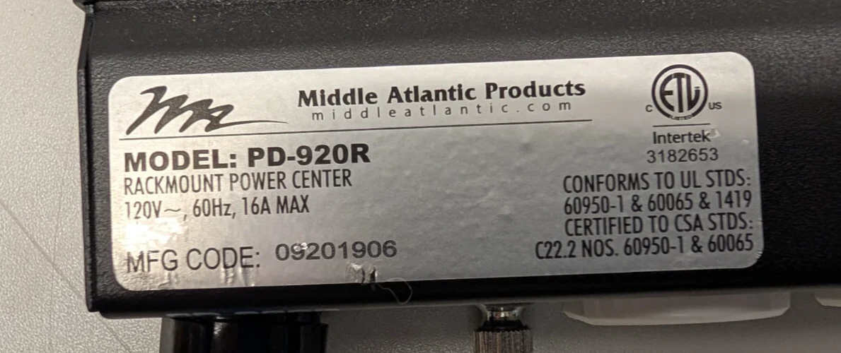 Middle Atlantic PD-920R 9 Outlet 20 Amp Power Strip - Image 4