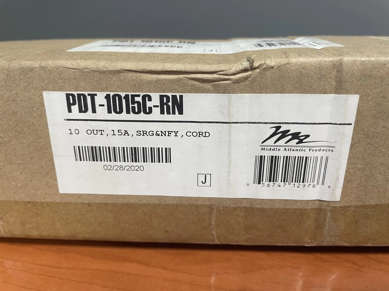 Middle Atlantic Products PDT-1015C-NS Thin Power Distribution Strip
